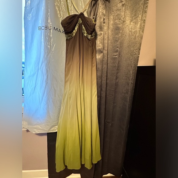 BCBGMaxaria Green Ombre dress / gown - Picture 2 of 6